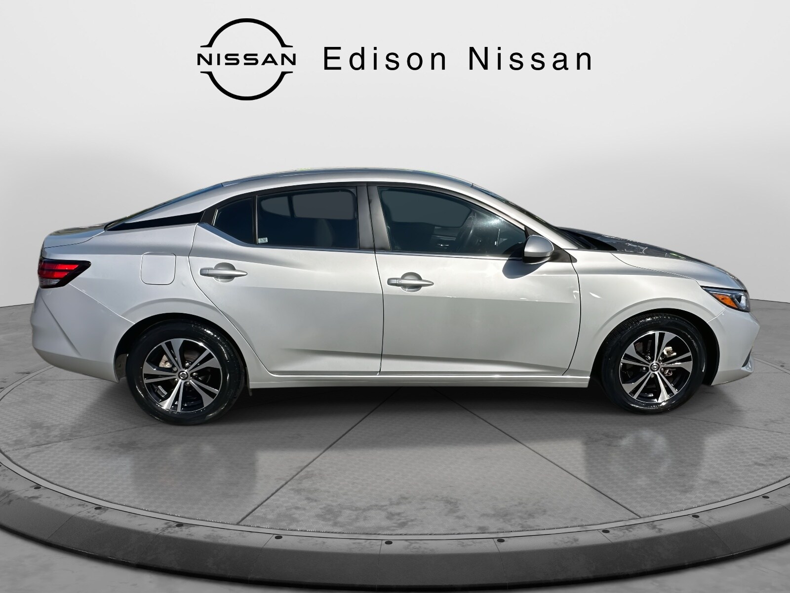 2023 Nissan Sentra SV photo 3