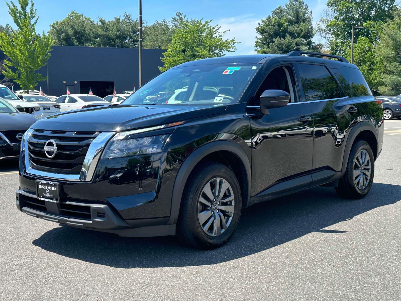 Used 2024 Nissan Pathfinder SV with VIN 5N1DR3BC3RC276874 for sale in Edison, NJ