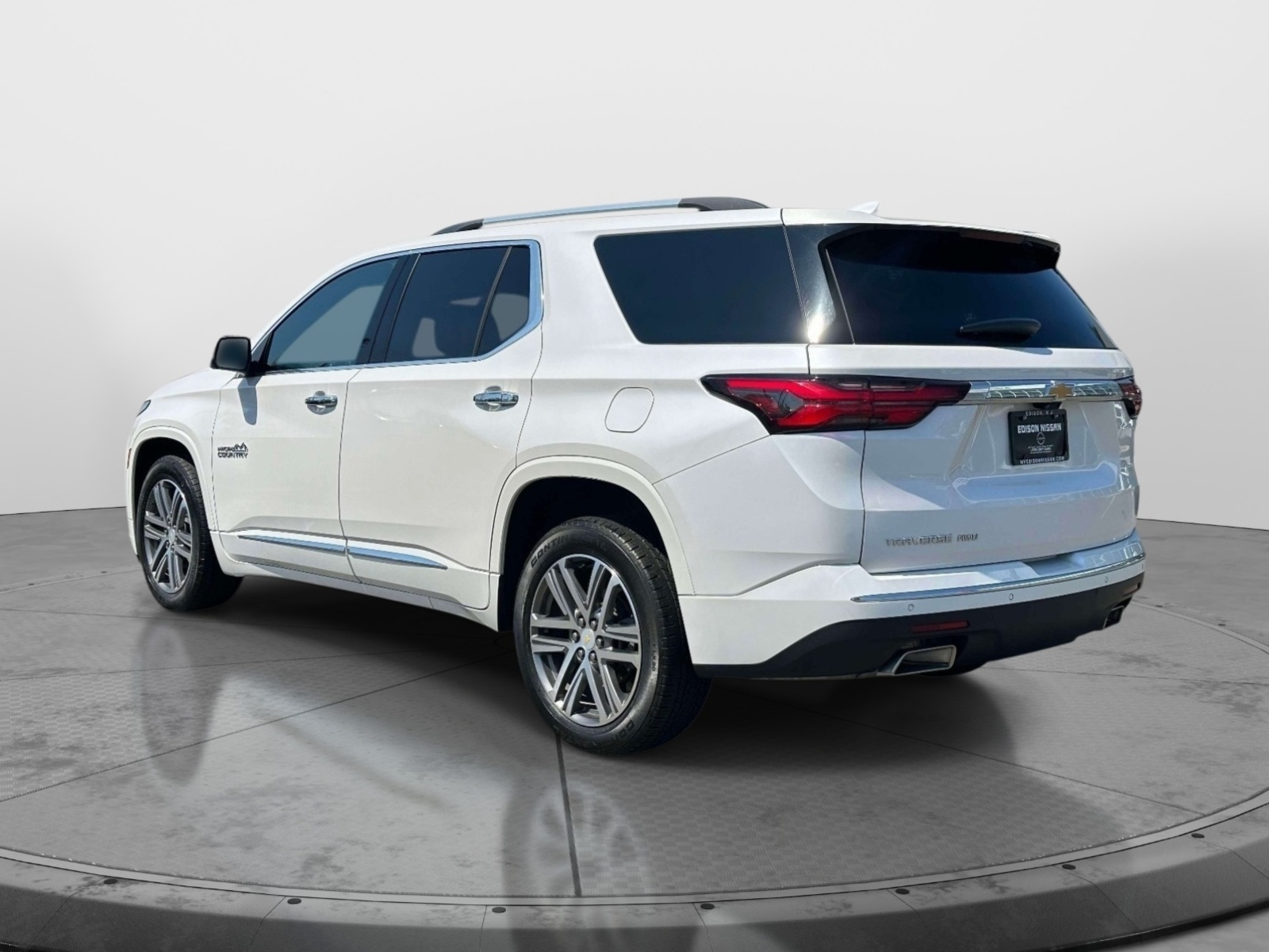 Used 2023 Chevrolet Traverse AWD High Country Sport Utility