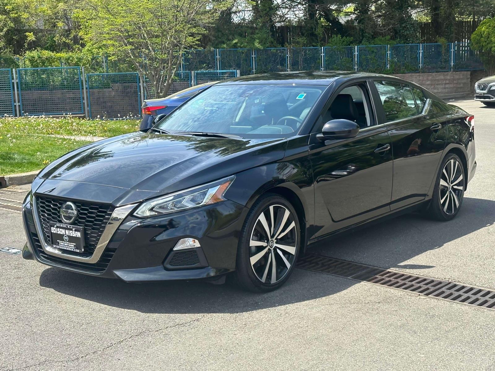 Used 2022 Nissan Altima SR with VIN 1N4BL4CV6NN321510 for sale in Edison, NJ