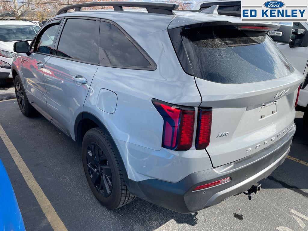 2022 Kia Sorento X-Line S photo 3