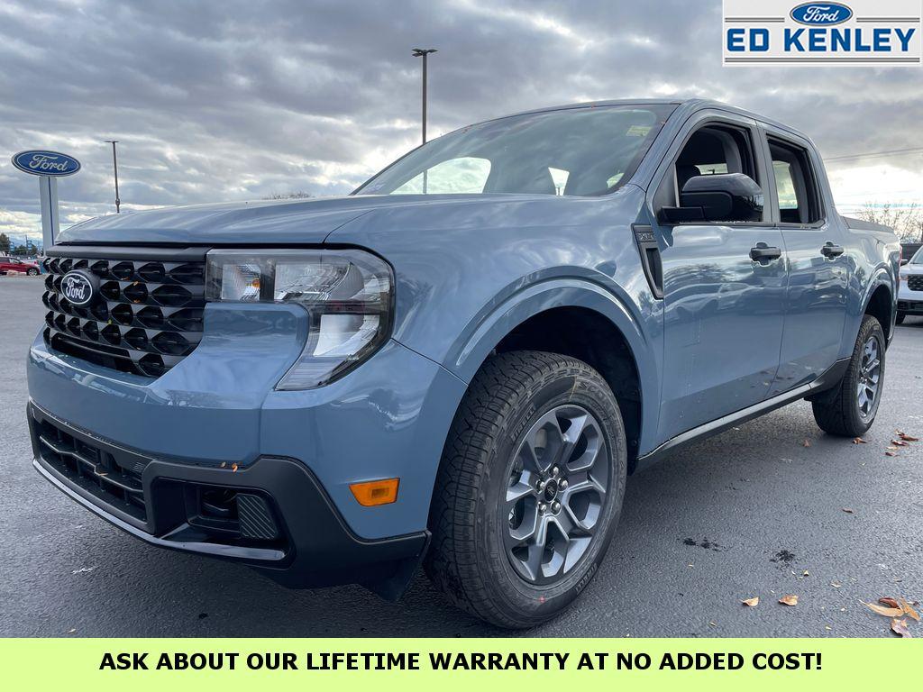 2025 Ford Maverick XLT's photo