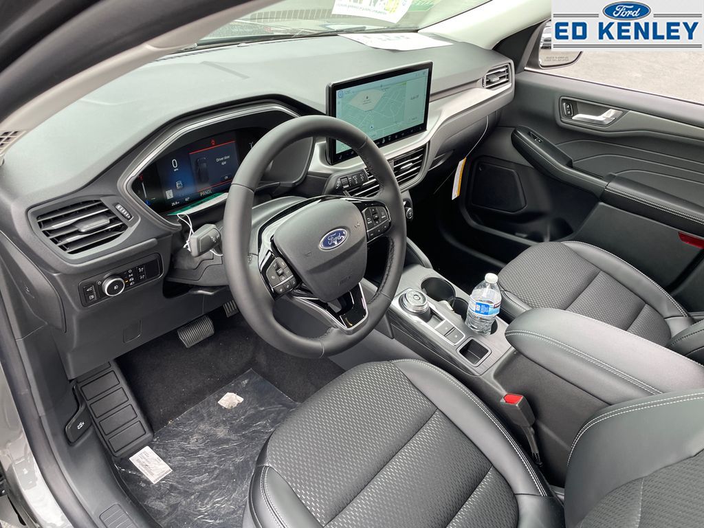 2025 Ford Escape Plug-In Hybrid photo 4