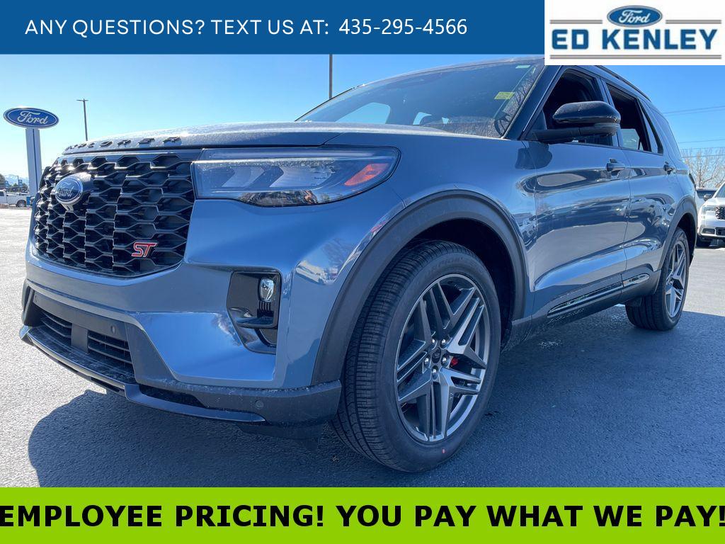 2026 Ford Explorer ST 4WD's photo