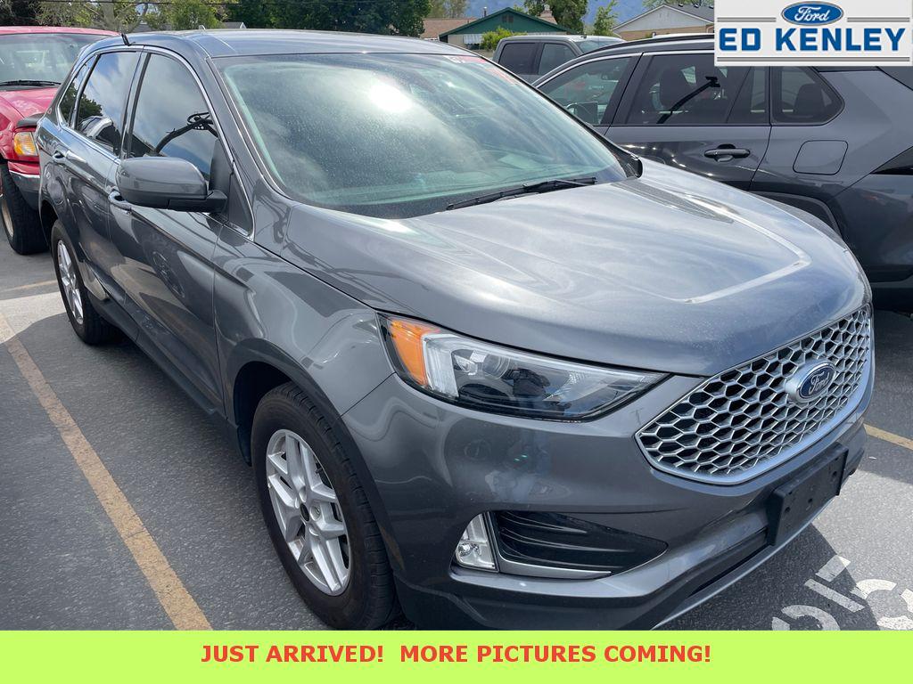 2024 Ford Edge SEL AWD's photo