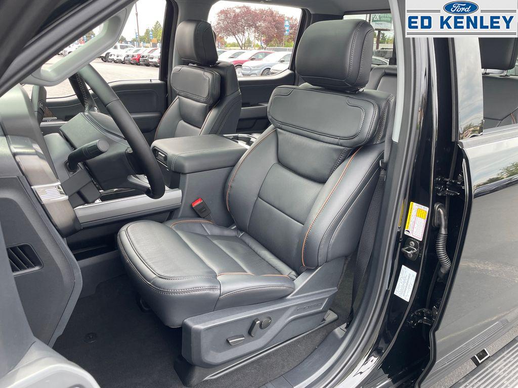 2026 Ford F-350 Lariat photo 3