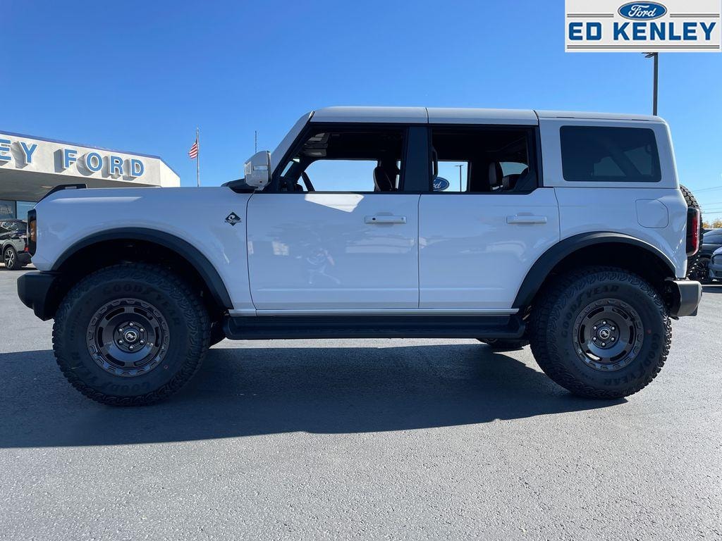 New 2025 Ford Bronco Outer Banks SUV