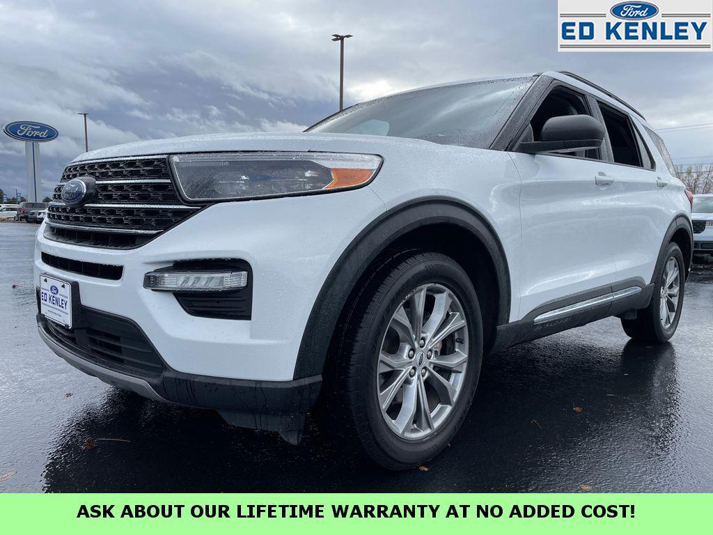 2022 Ford Explorer XLT's photo