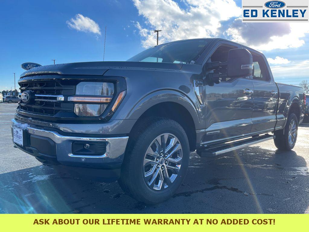 2025 Ford F-150 XLT's photo