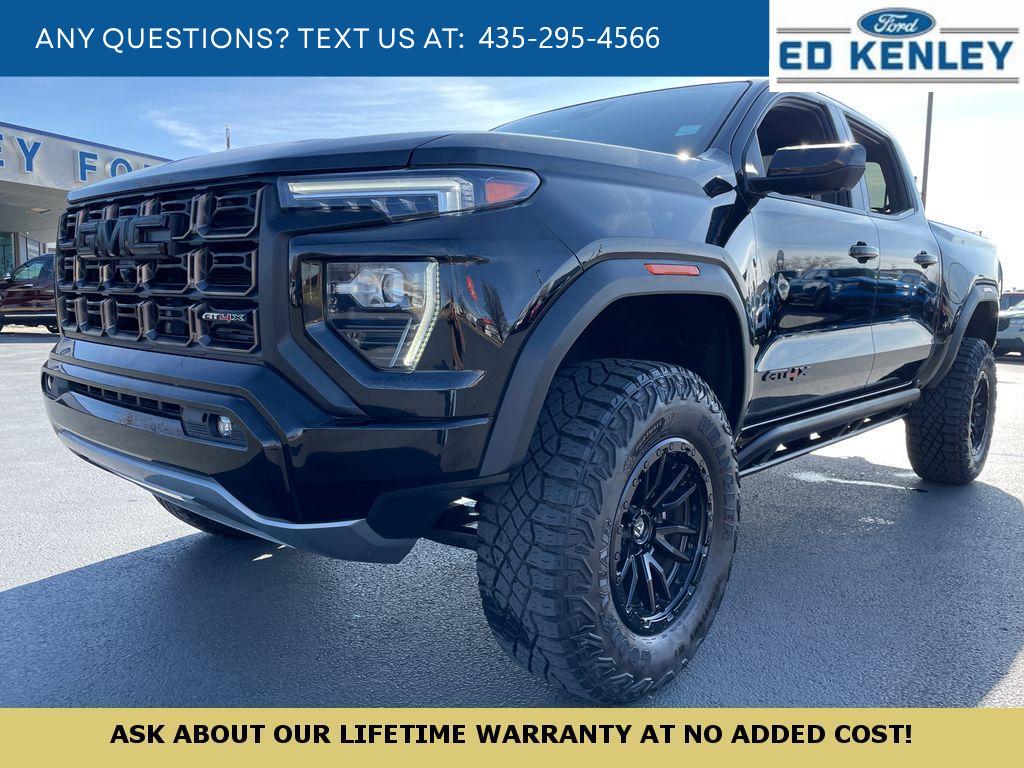 2023 GMC Canyon 4WD AT4X Crew Cab Short Box's photo