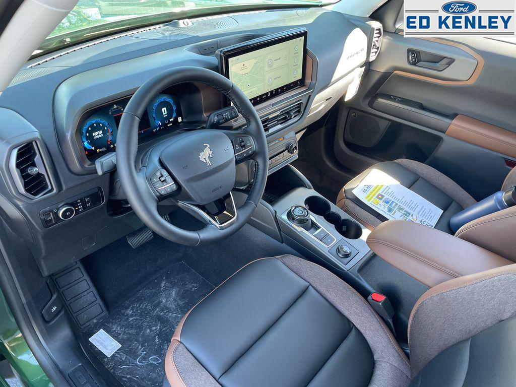 2025 Ford Bronco Sport Outer Banks photo 3