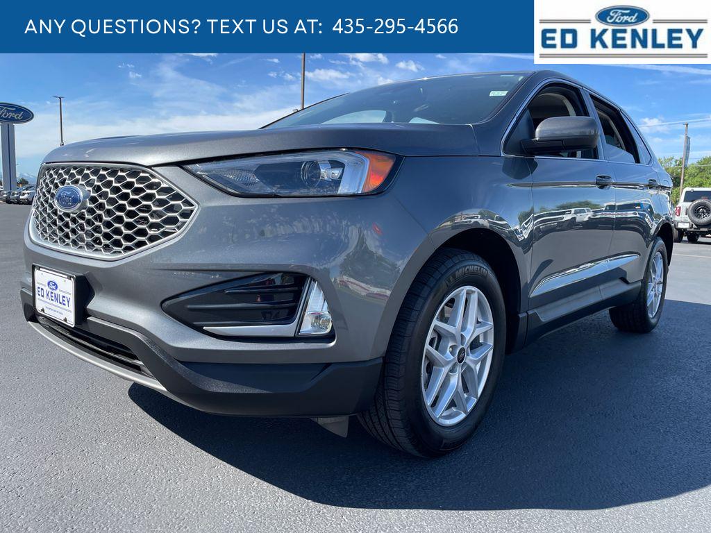 2024 Ford Edge SEL AWD's photo