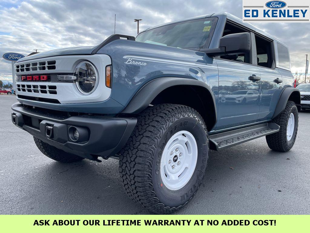2025 Ford Bronco 4-Door Heritage Editon's photo