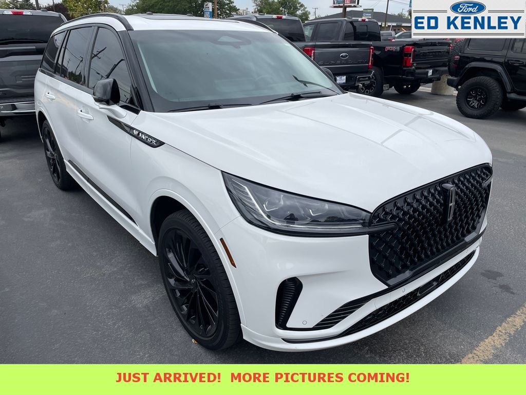 2025 Lincoln Aviator
