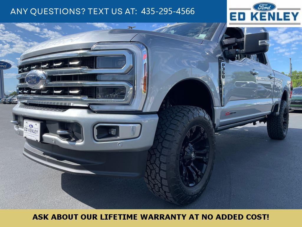 2024 Ford F-350 Platinum 4x4 Crew Cab 6-3/4' Box SRW's photo