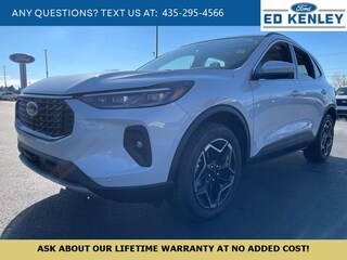 2026 Ford Escape Platinum SUV