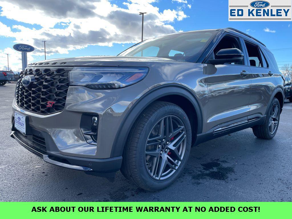 2026 Ford Explorer ST's photo