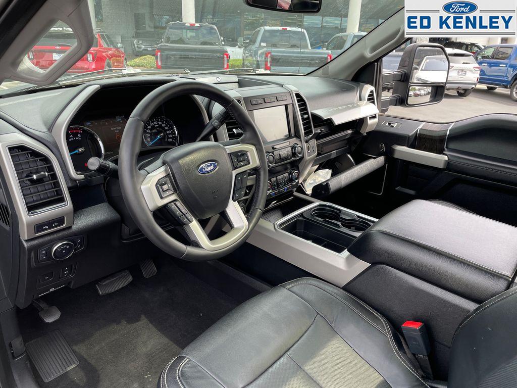 2020 Ford F-350 Lariat photo 4