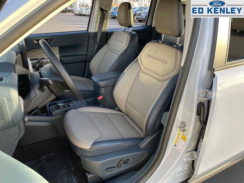 New 2025 Ford Maverick Lariat TRUCK