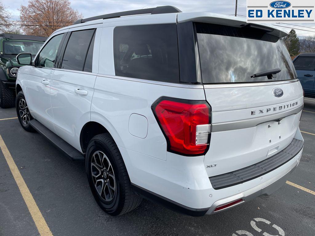 2024 Ford Expedition XLT photo 3