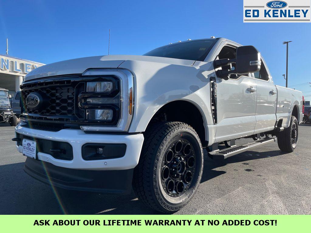 2026 Ford F-350 Super Duty Lariat's photo