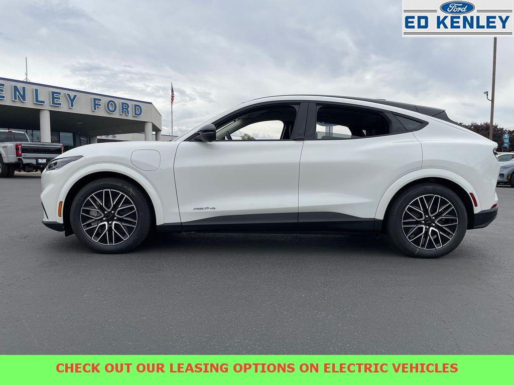 2025 Ford Mustang Mach-E Premium photo 2