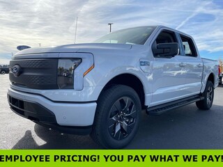 2025 Ford F-150 Lightning Flash TRUCK