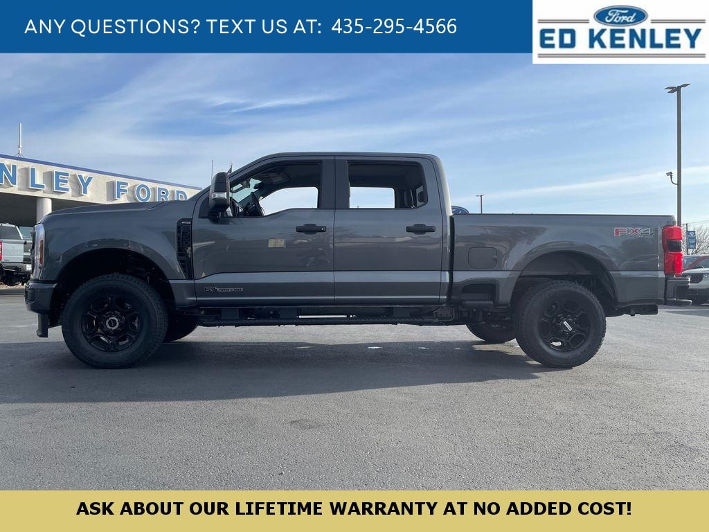 2026 Ford F-350 Super Duty XL - Photo 2