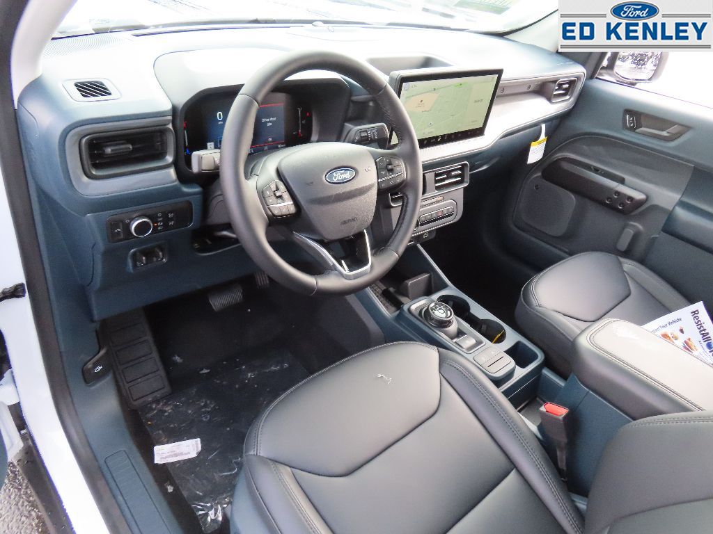 2025 Ford Maverick Lariat photo 4