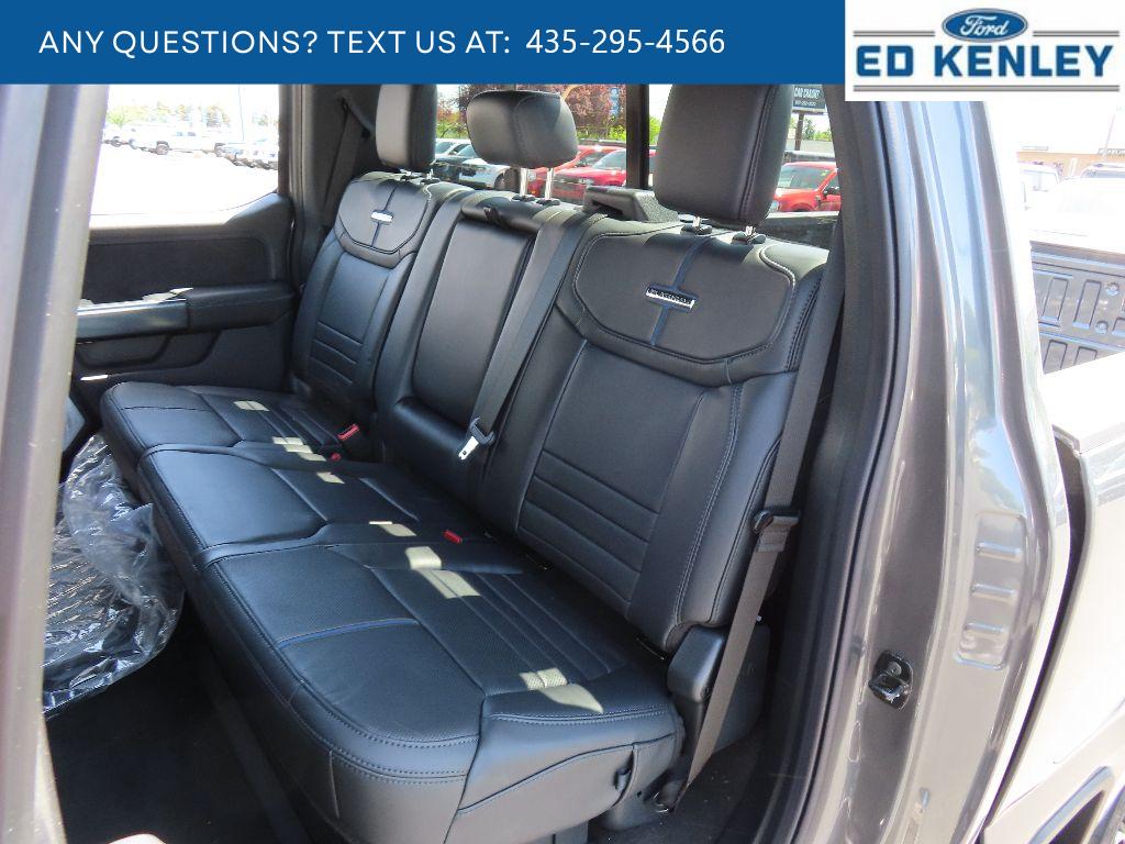 2025 Ford F-350 Super Duty Platinum - Photo 7