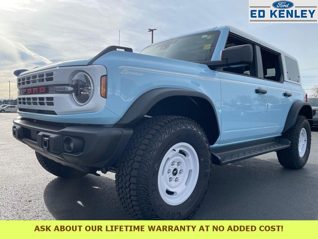 2025 Ford Bronco 4-Door Heritage Editon's photo