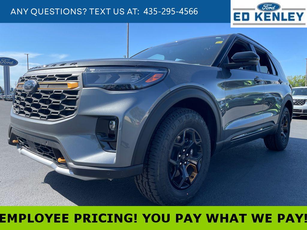 2026 Ford Explorer Tremor 4WD's photo
