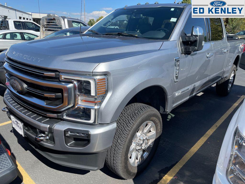 2022 Ford F-350 Platinum photo 2