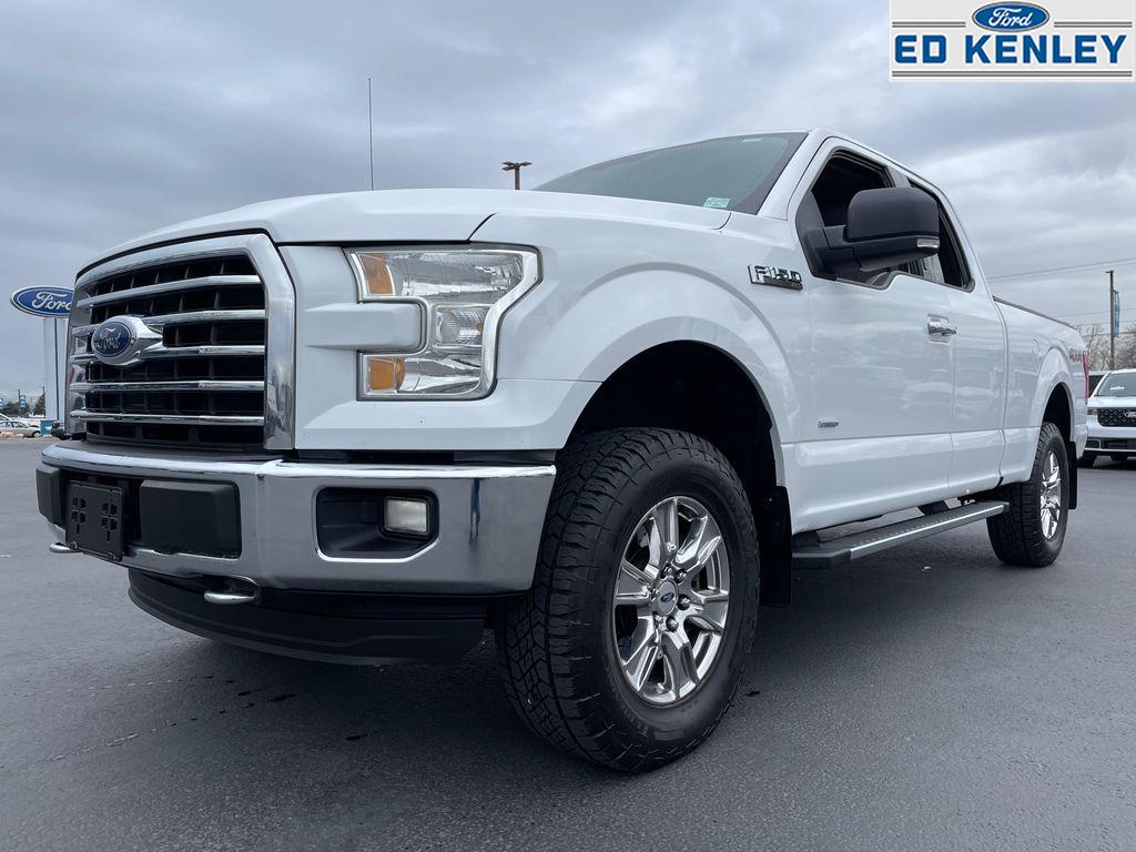 2015 Ford F-150 XLT's photo