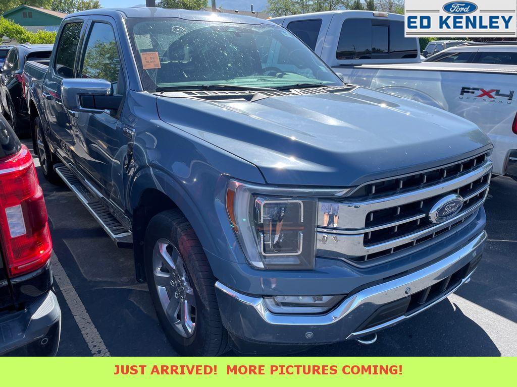 2023 Ford F-150 Lariat 4x4 SuperCrew 145 in's photo
