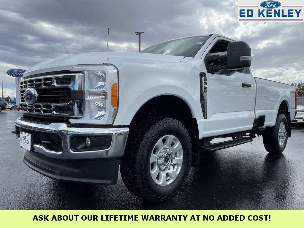2023 Ford F-350 Super Duty XLT's photo
