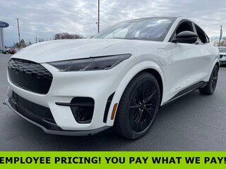 2026 Ford Mustang Mach-E GT CROSSOVERS