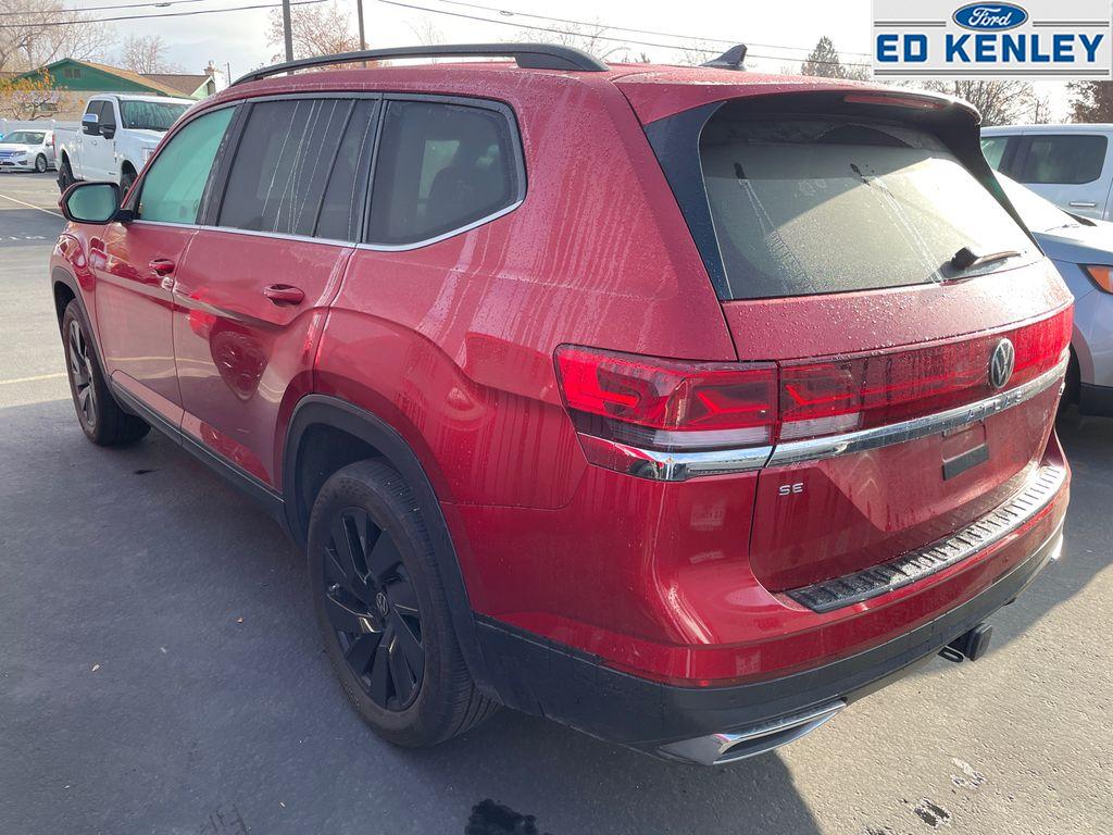 2024 Volkswagen Atlas SE Technology photo 3