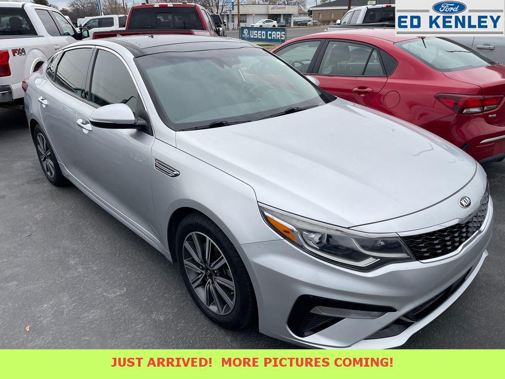 2019 Kia Optima EX's photo