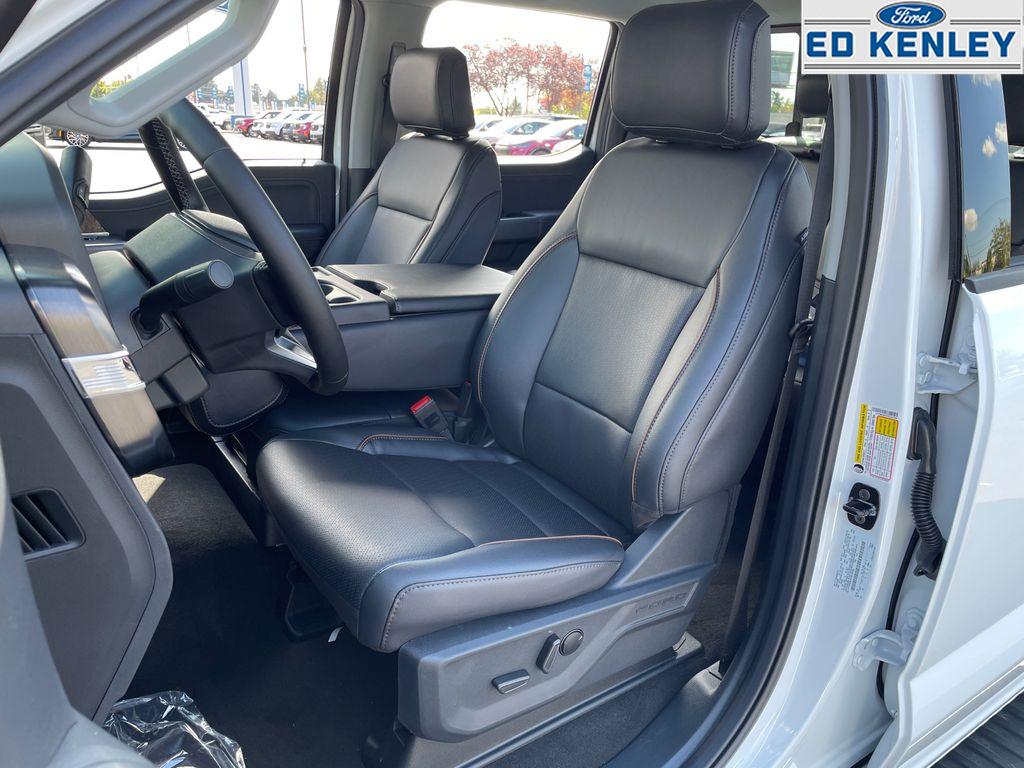 2026 Ford F-350 Lariat photo 3