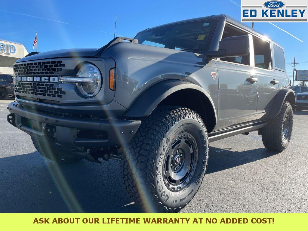 2025 Ford Bronco 4-Door Badlands's photo