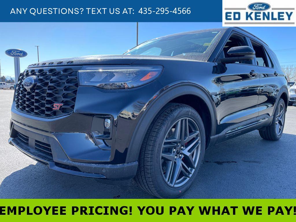 2026 Ford Explorer ST 4WD's photo