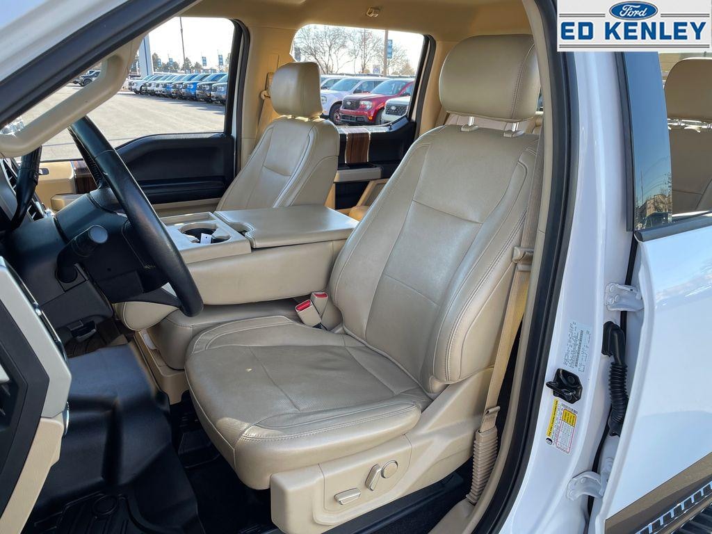 Used 2017 Ford F-150 Lariat Crew Cab