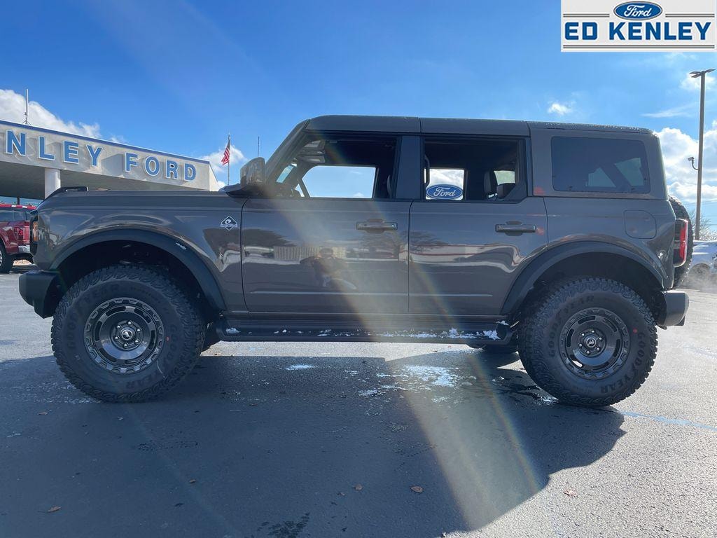 New 2025 Ford Bronco Outer Banks SUV