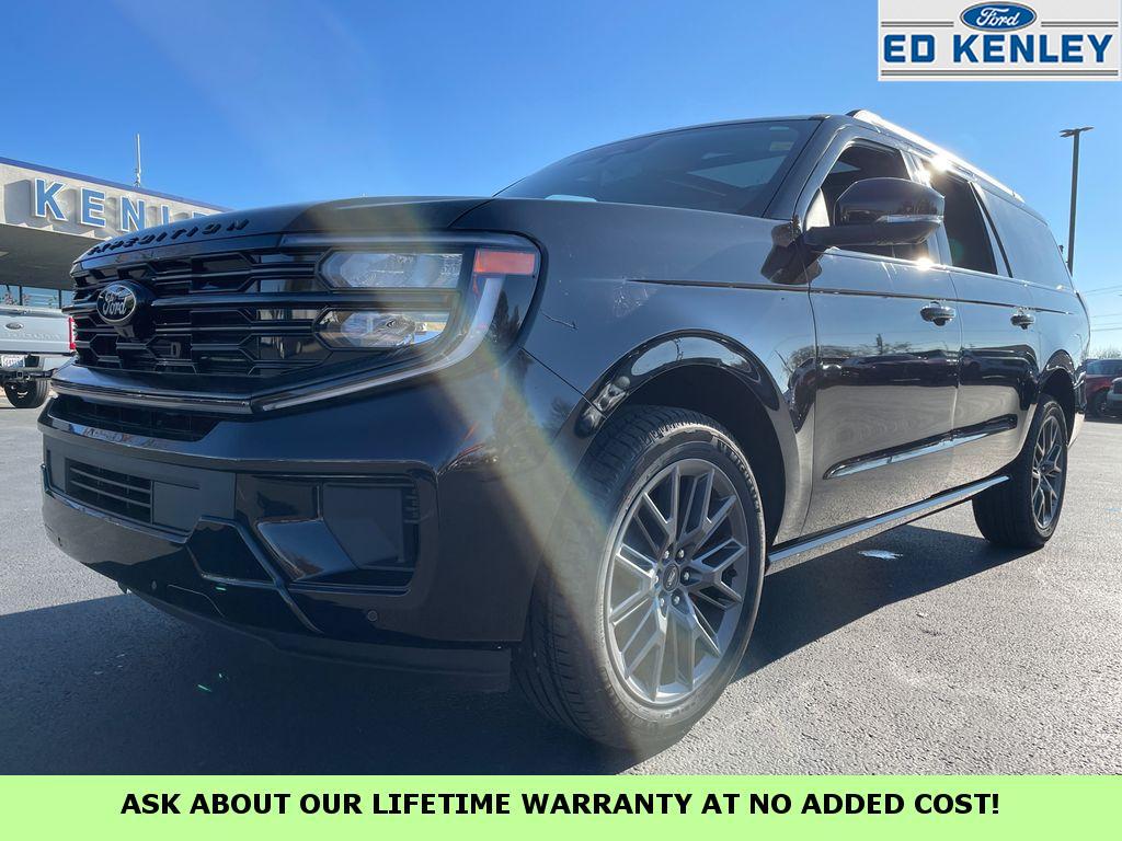 2025 Ford Expedition Platinum's photo