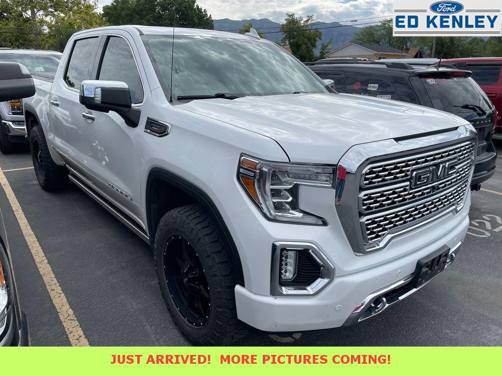 2021 GMC Sierra 4WD Crew Cab Short Box Denali's photo