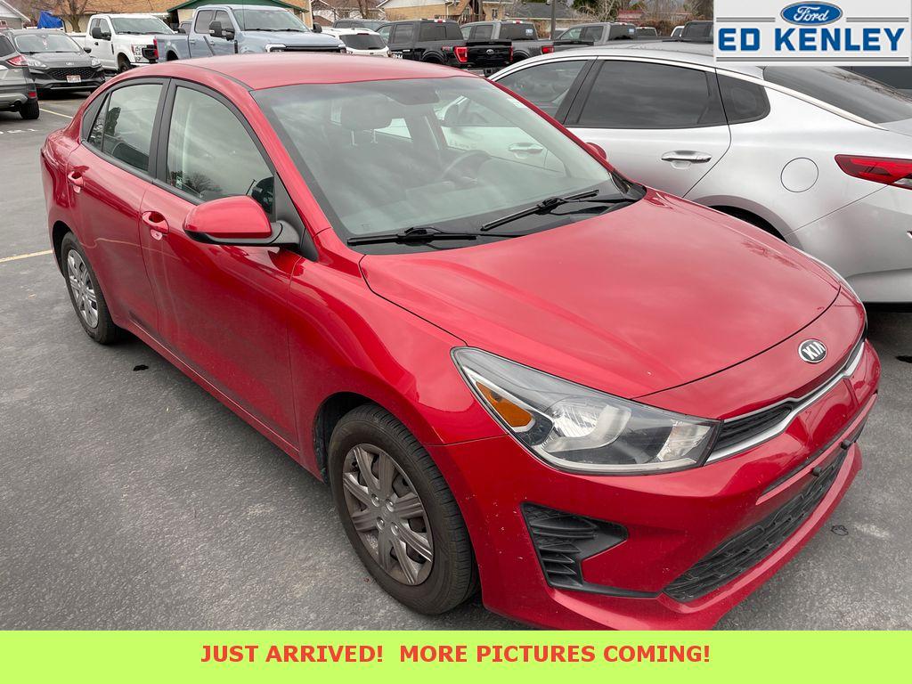2021 Kia Rio S's photo