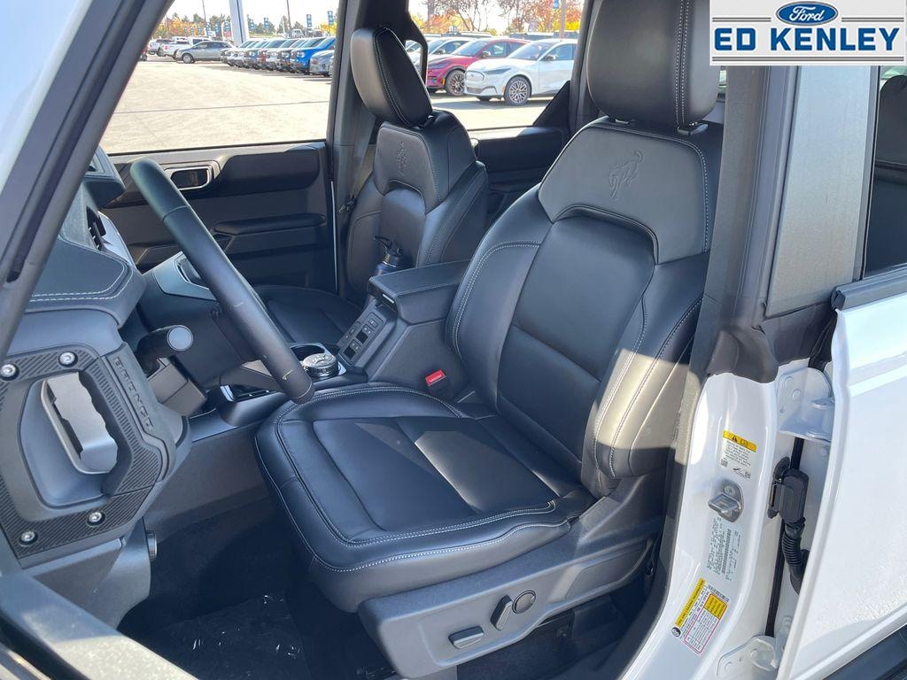 New 2025 Ford Bronco Outer Banks SUV