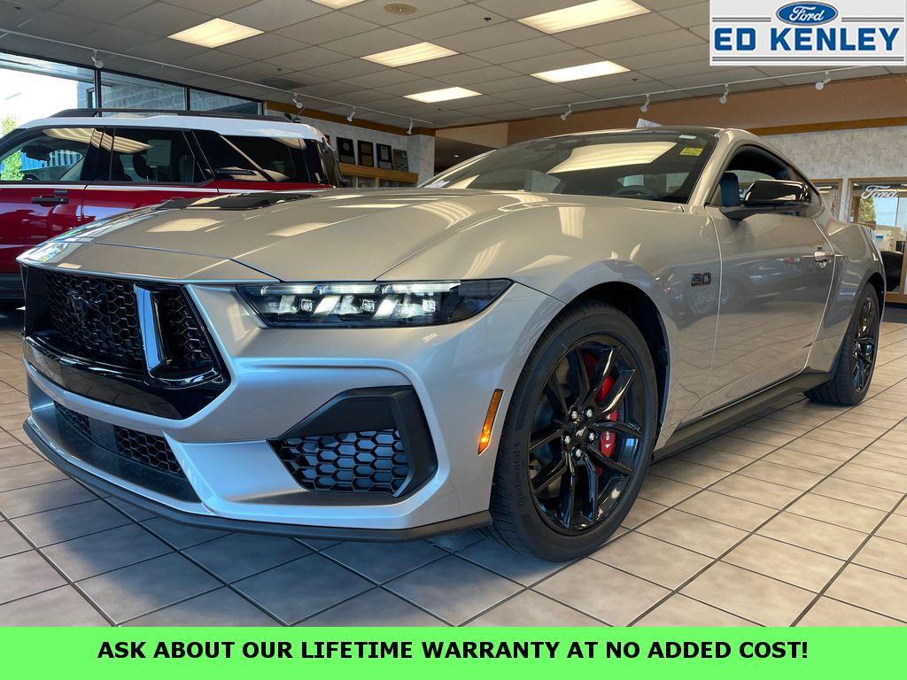 2025 Ford Mustang GT Premium's photo