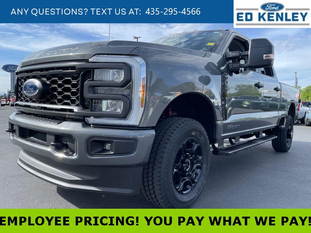 2026 Ford F-350 XL 4x4 Crew Cab 6-3/4' Box SRW's photo